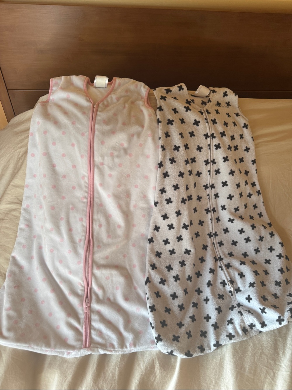 Halo SleepSack wearable blankets, size M (6-12 months)